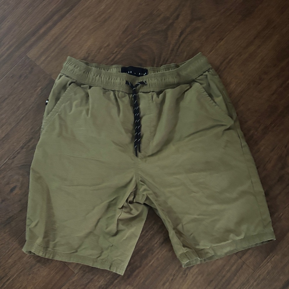 Men's Tan Shorts